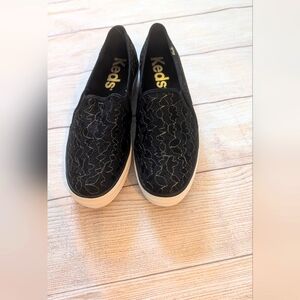 Keds Triple Decker Lace Celebrations Slip On Black Shoes Size 8.5